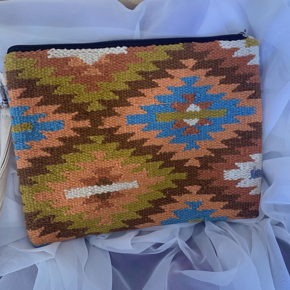 Southwestern motif -flat clutch with zipper
